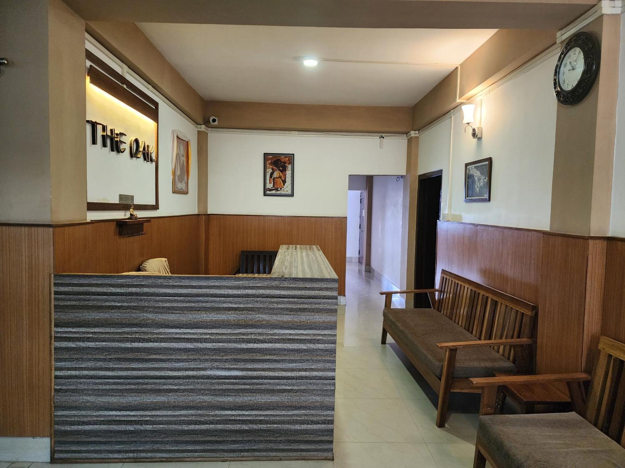 Hotel The Oak Tawang Esterno foto